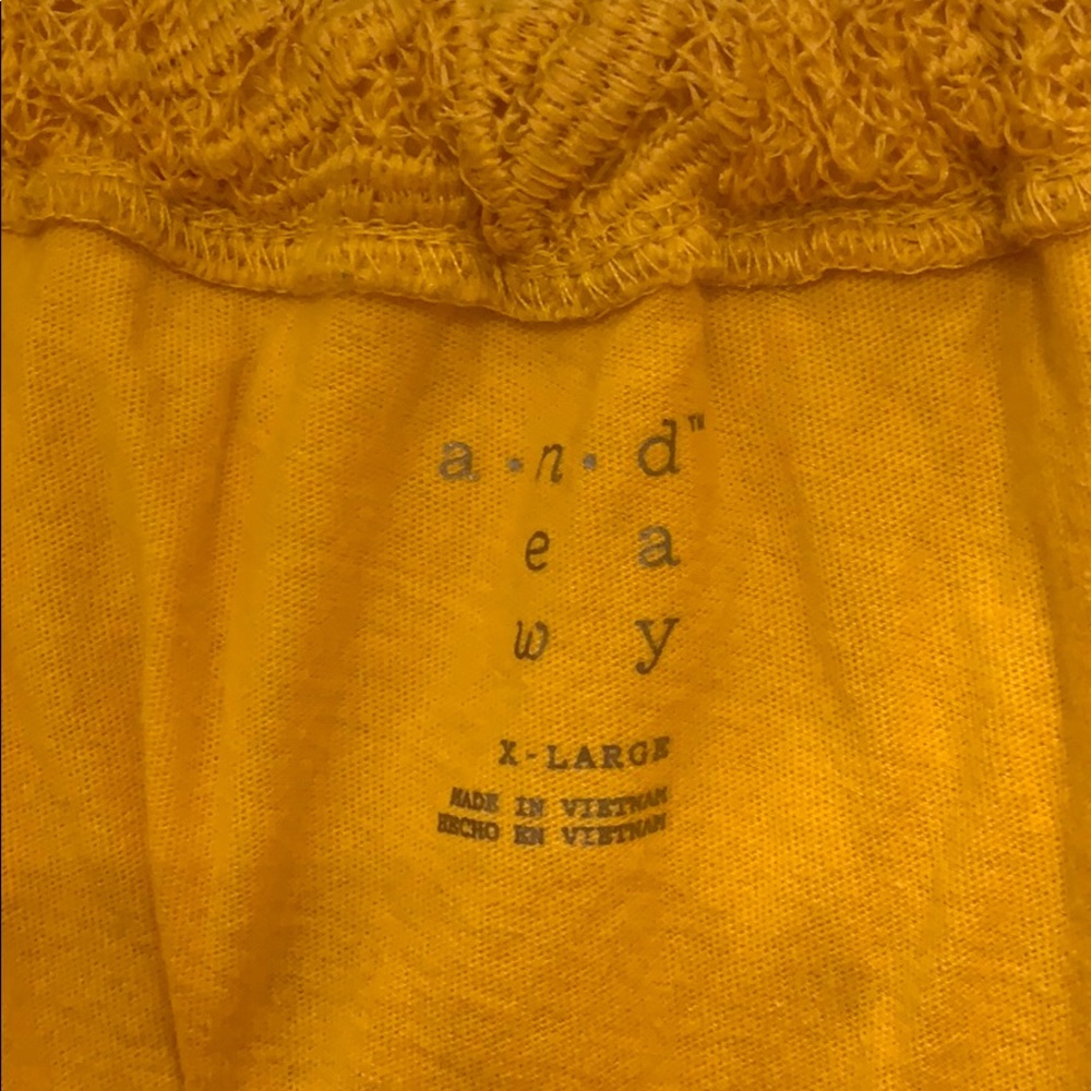 Yellow off the shoulder top - Picture 2 of 8